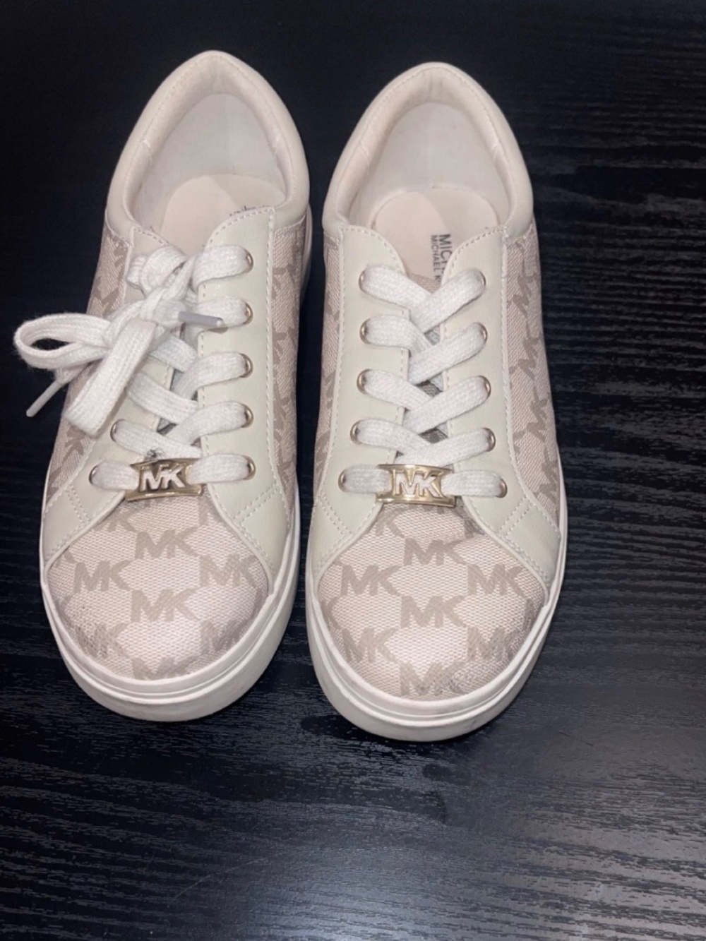 Michael Kors white with beige sneakers